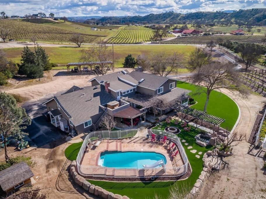 The Vineyard Farmhouse Villa Paso Robles Eksteriør billede